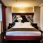 Crowne Plaza By Ihg 4*