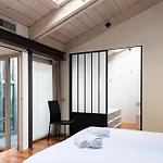 Youhosty - Luxury Town House 아파트 밀라노