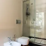 아파트 Youhosty - Luxury Town House