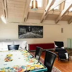 아파트 Youhosty - Luxury Town House *