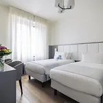 مركيور ميلانو سولاري 4*