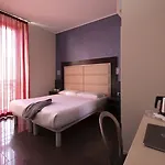 Five Ξενοδοχείο Μιλάνο