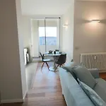 Hotel apartamentowy Isola Mediolan