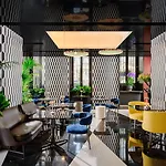 Mandarin Oriental, Отель 5*