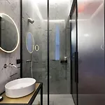 فندق مبيت وإفطار كونتي غيست آوز 4*