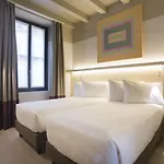 Savona 18 - Member Of Preferred & 4*