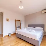 アパート 10' Navigli, Penthouse With Panoramic View