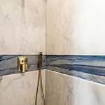 Riviere Private Scala ゲストハウス 3*