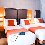 J24 Hotel 4*