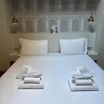 Youhosty - Luxury Town House 아파트