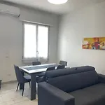 아파트 Shining House In 밀라노
