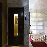 Living Isola 아파트 *