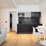 Sant'ambrogio Apartments, Reception H24 Appartement *