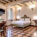 Santa Marta Milan