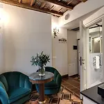 Hotel Santa Marta