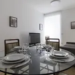 Hotel Italianway - Petrella 4 Milão