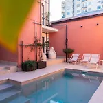 Mia Experience Aparthotel