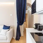 아파트 Just Urban - Cozy 1-br Near Navigli & Metro M2