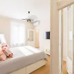 Just Urban - Cozy 1-br Near Navigli & Metro M2 *