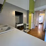 Lägenhet Prestigious 3 Bedrooms, 8 Guest, Centre Porta Romana *