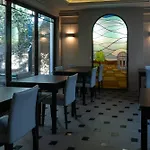 Garibaldi Palace Hotell