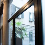 Artstay - Duomo, Spiga, Near Metro M1 Apartment *