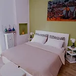 Daire Ongi Etorri B&b- Ripamonti,tram 24 Per Ieo, Policlinico, Fondazione Prada,duomo Milano
