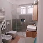 Ongi Etorri B&b- Ripamonti,tram 24 Per Ieo, Policlinico, Fondazione Prada,duomo Milano