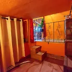 I-host - Unique Two-level In מילאנו