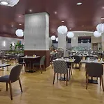 Отель Hilton 4*