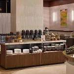 ヒルトン ミラン 4*
