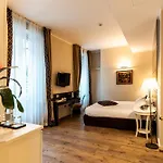 Townhouse 33 Boutique Milán