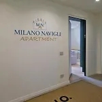 Navigli - Via Tortona アパート *