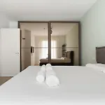 Guesthost - Cascina Merlata Lovely Nest شقة
