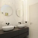 Spacious And Cozy Flat With Two Bthroom *