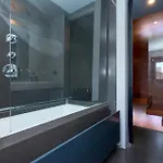 Montenapolene Duomo - Luxury Design Penthouse شقة ميلان