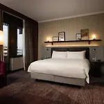 Отель Hilton