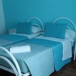 I Am Here - Gioia66 Гостевой дом 2*