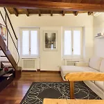Cairoli Milaan