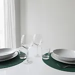 Italianway Easy - Poma Apartament *