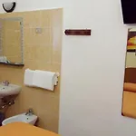 Tirreno Hotel *