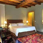 Maison Borella Hotell 4*