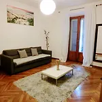 Argentina Bed and breakfast Milán