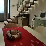 Domus Navigli Διαμέρισμα *