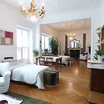 Aida