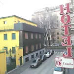 Отель Corallo 3*