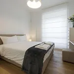 Royal Suites Hotel *