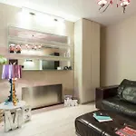 Hotel Royal Suites