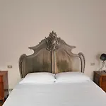 Frühstückspension Bonaparte 2*