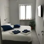 Apartment Feel@home Apartment+rooms *